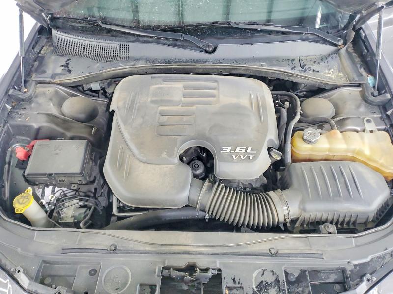 2018 Chrysler 300 მანქანა იყიდება აუქციონზე, vin: 2C3CCABG3JH266716, აუქციონის ნომერი: 48355306