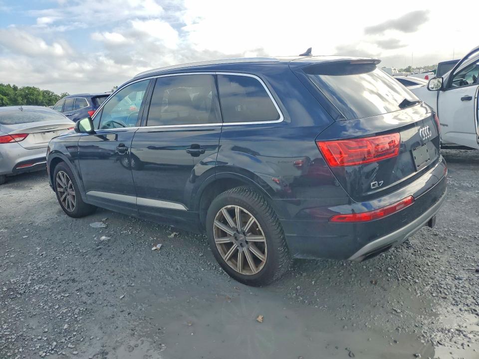48715616 :رقم المزاد ، WA1VAAF74JD006921 vin ، 2018 Audi Q7 مزاد بيع