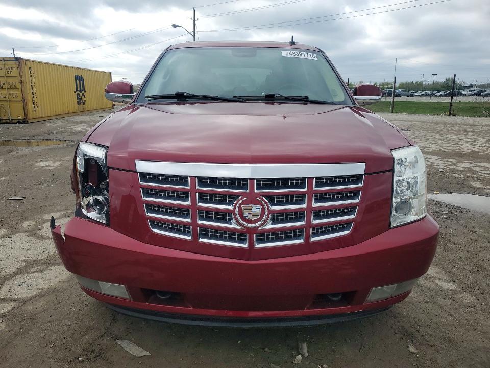48391716 :رقم المزاد ، 1GYUKAEF7AR138611 vin ، 2010 Cadillac Escalade مزاد بيع