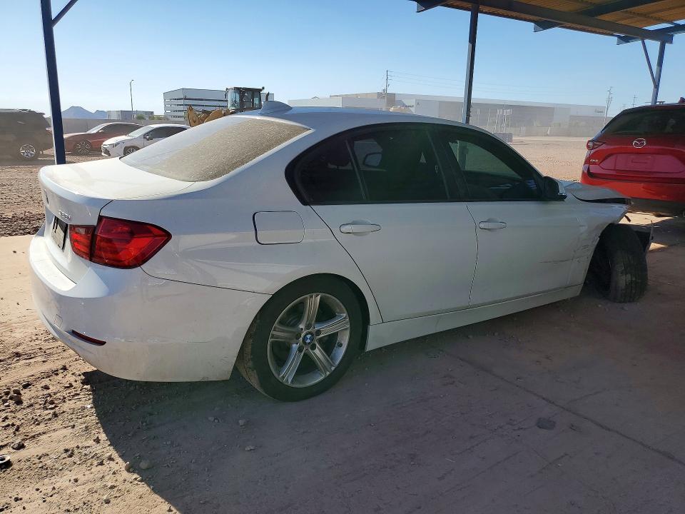 49105286 :رقم المزاد ، WBA3A5C54DJ461066 vin ، 2013 Bmw 328 مزاد بيع