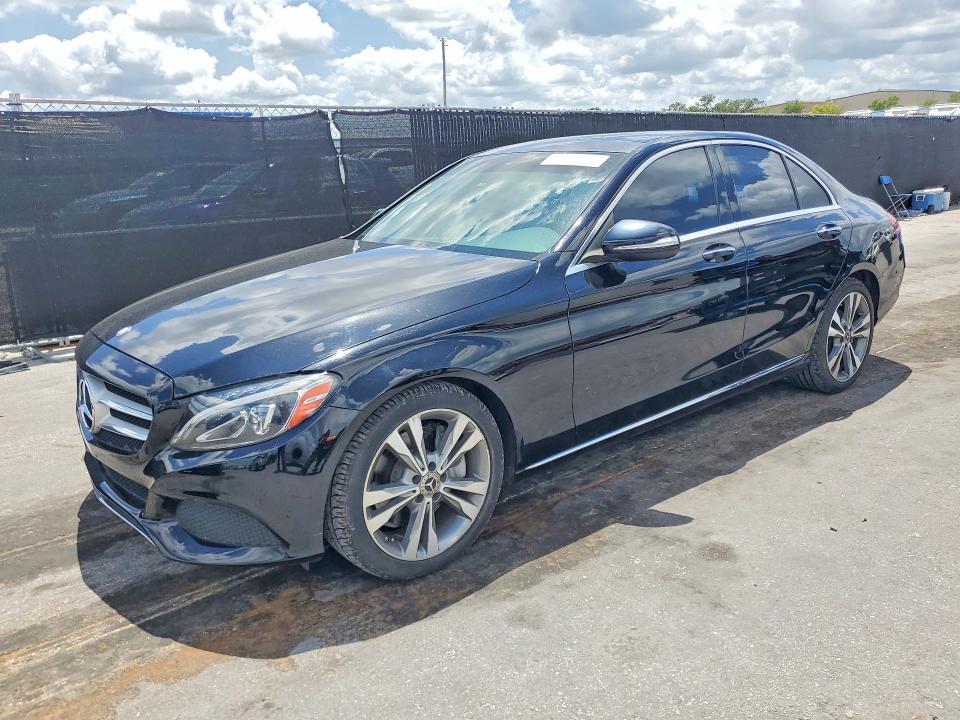 51378466 :رقم المزاد ، 55SWF4JB6FU082874 vin ، 2015 Mercedes-benz C مزاد بيع