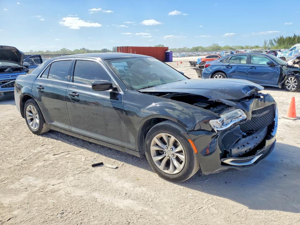 2015 Chrysler 300 მანქანა იყიდება აუქციონზე, vin: 2C3CCAAGXFH792110, აუქციონის ნომერი: 49629026