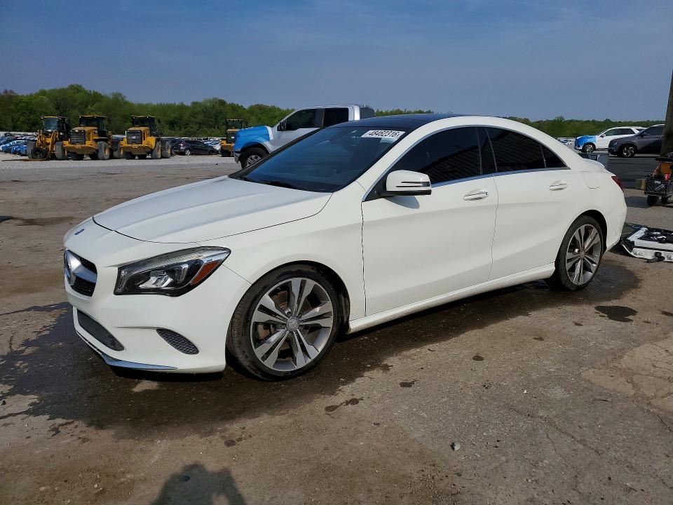 48462316 :رقم المزاد ، WDDSJ4GB4HN494422 vin ، 2017 Mercedes-benz Cla مزاد بيع
