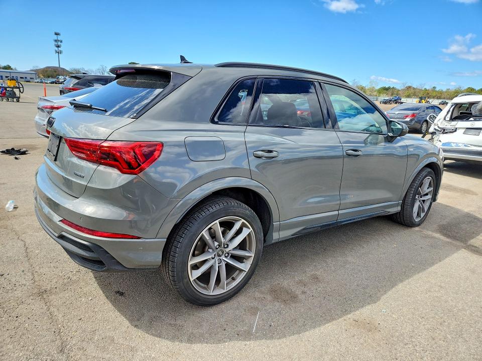 Продажа на аукционе авто 2024 Audi Q3, vin: WA1DECF33R1125002, номер лота: 50649976