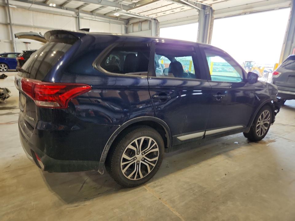 48516636 :رقم المزاد ، JA4AZ2A39HZ008467 vin ، 2017 Mitsubishi Outlander مزاد بيع