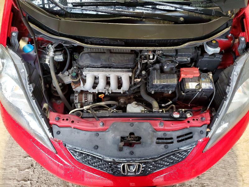 51423856 :رقم المزاد ، LUCGE8H5XD3001932 vin ، 2013 Honda Fit مزاد بيع
