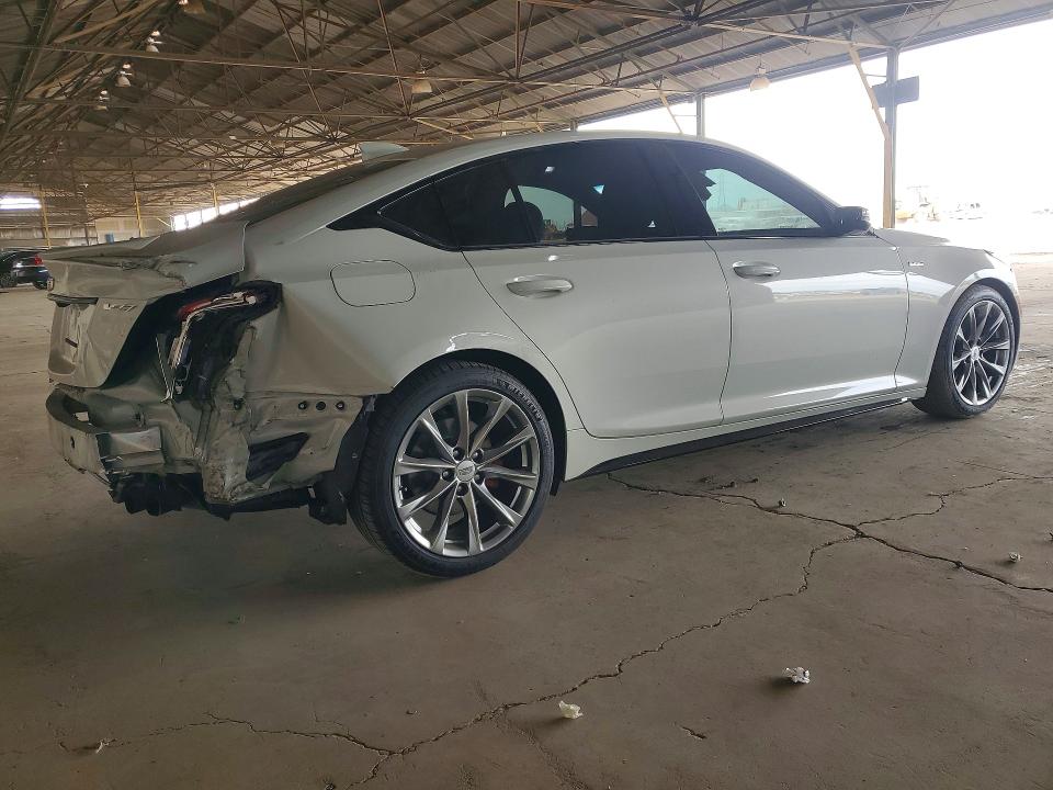 50151966 :رقم المزاد ، 1G6DR5RW3M0136420 vin ، 2021 Cadillac Ct5-v مزاد بيع