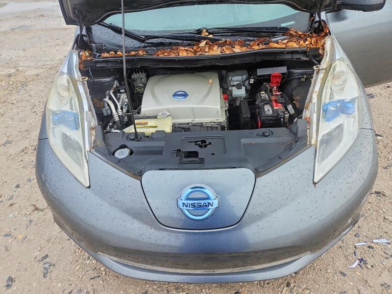49196436 :رقم المزاد ، 1N4AZ0CP9FC320109 vin ، 2015 Nissan Leaf مزاد بيع