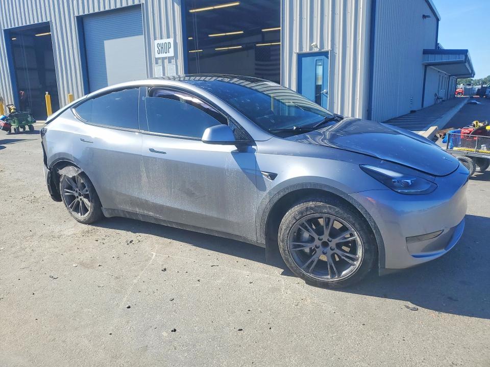 Продаж на аукціоні авто 2024 Tesla Model Y, vin: 7SAYGDED6RF193905, номер лоту: 51069796