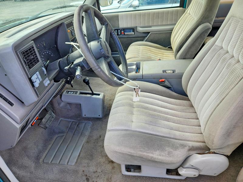 50433466 :رقم المزاد ، 2GCEK19K1P1159845 vin ، 1993 Chevrolet Gmt-400 مزاد بيع