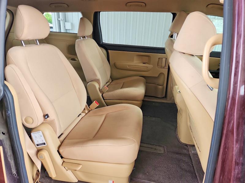 51442316 :رقم المزاد ، KNDMB5C12G6159784 vin ، 2016 Kia Sedona مزاد بيع