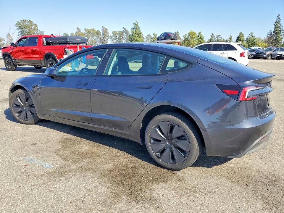 48863526 :رقم المزاد ، 5YJ3E1EA1SF043577 vin ، 2025 Tesla Model 3 مزاد بيع