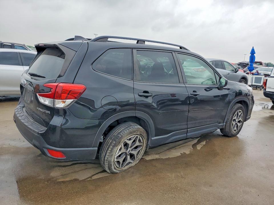 51631496 :رقم المزاد ، JF2SKAJC1LH504212 vin ، 2020 Subaru Forester مزاد بيع
