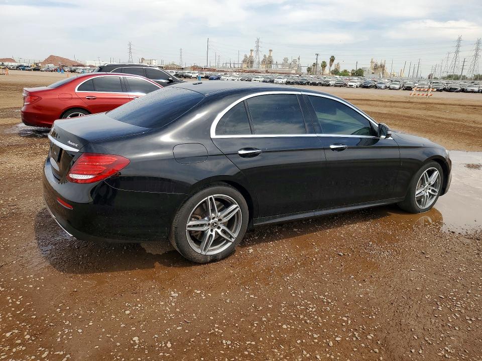 48849726 :رقم المزاد ، WDDZF6JB6LA755263 vin ، 2020 Mercedes-benz E مزاد بيع