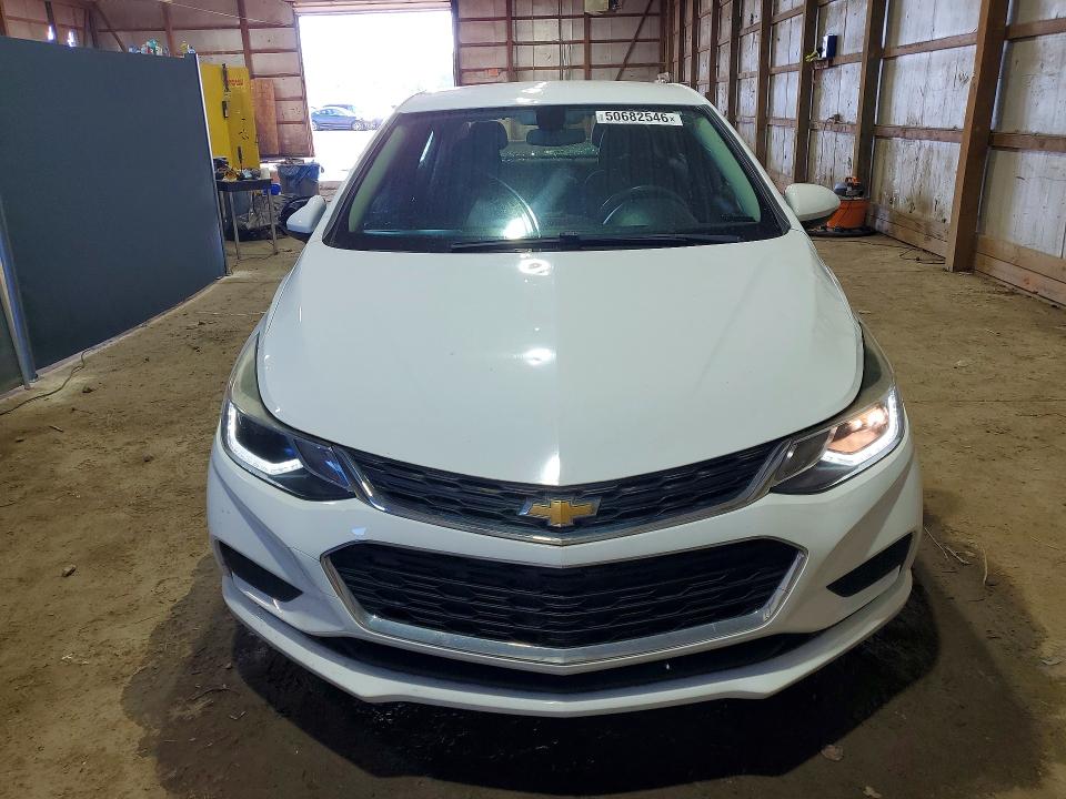 50682546 :رقم المزاد ، 1G1BE5SM7J7106180 vin ، 2018 Chevrolet Cruze مزاد بيع