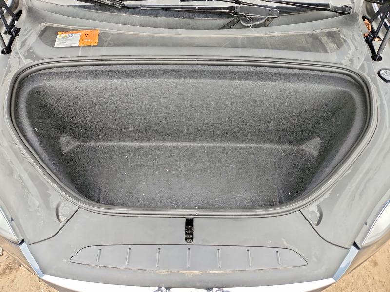 2018 Tesla Model X მანქანა იყიდება აუქციონზე, vin: 5YJXCBE25JF101694, აუქციონის ნომერი: 49408906