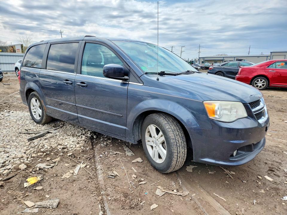 47392376 :رقم المزاد ، 2C4RDGDG3DR773715 vin ، 2013 Dodge Grand Caravan مزاد بيع