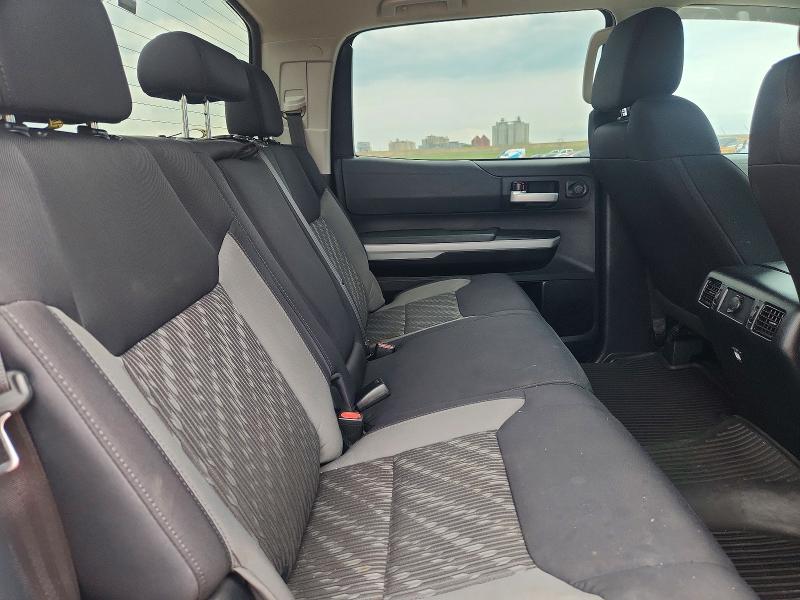 Продажа на аукционе авто 2019 Toyota Tundra, vin: 5TFEM5F17KX136708, номер лота: 51854746