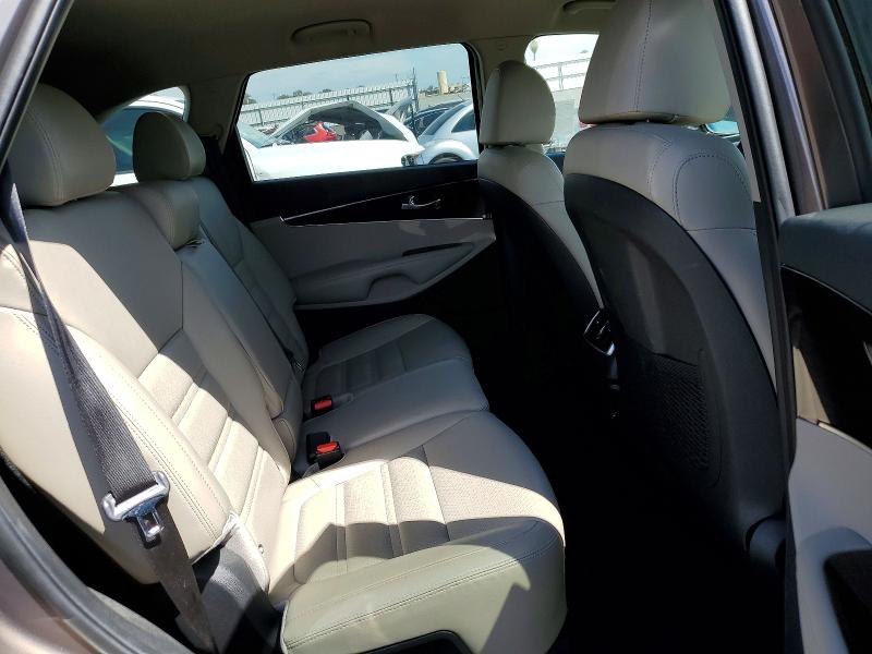 Продажа на аукционе авто 2019 Kia Sorento, vin: 5XYPH4A52KG498949, номер лота: 49513366
