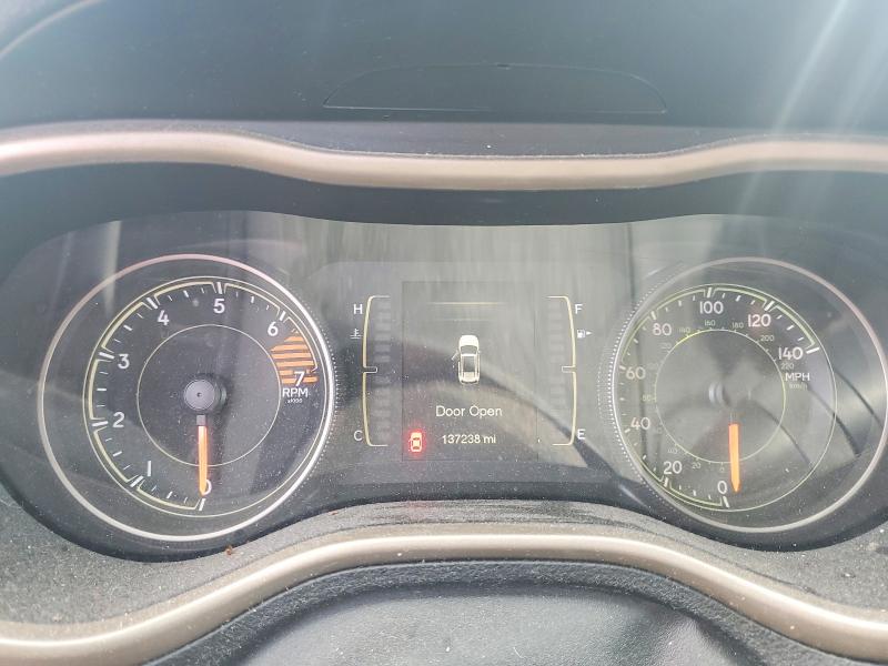 Продаж на аукціоні авто 2017 Jeep Cherokee, vin: 1C4PJLCB8HW619562, номер лоту: 50904986