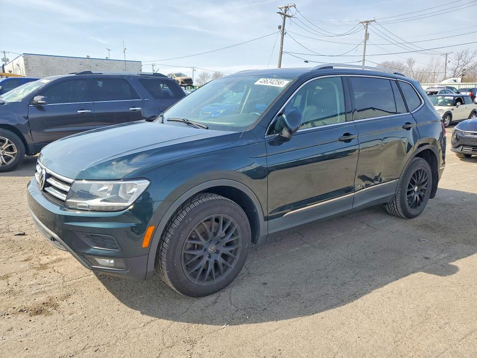 48634256 :رقم المزاد ، 3VV3B7AX6KM154726 vin ، 2019 Volkswagen Tiguan مزاد بيع