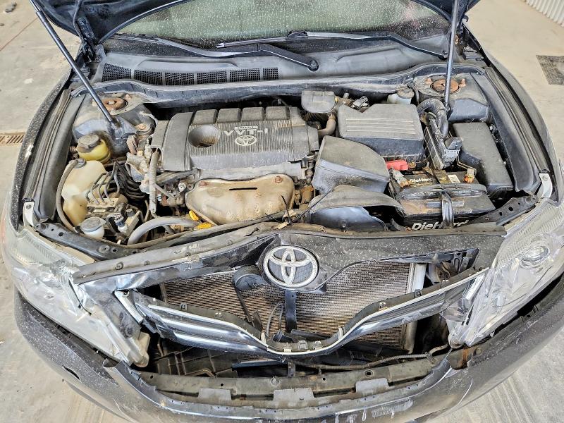51660746 :رقم المزاد ، 4T4BF3EK3AR060806 vin ، 2010 Toyota Camry مزاد بيع