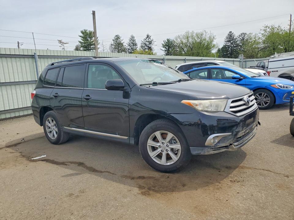50187856 :رقم المزاد ، 5TDBK3EH9BS070809 vin ، 2011 Toyt Highlander مزاد بيع