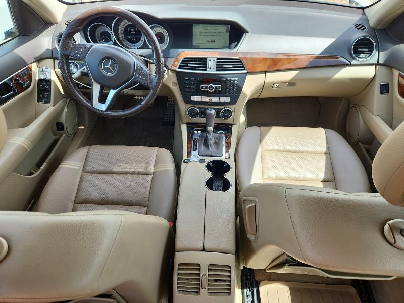 2014 Mercedes-benz C მანქანა იყიდება აუქციონზე, vin: WDDGF4HB0EG206126, აუქციონის ნომერი: 51358106