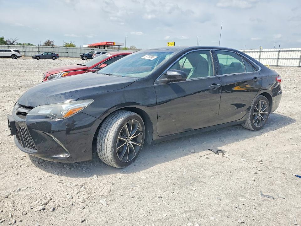49710896 :رقم المزاد ، 4T1BF1FKXFU904151 vin ، 2015 Toyota Camry مزاد بيع
