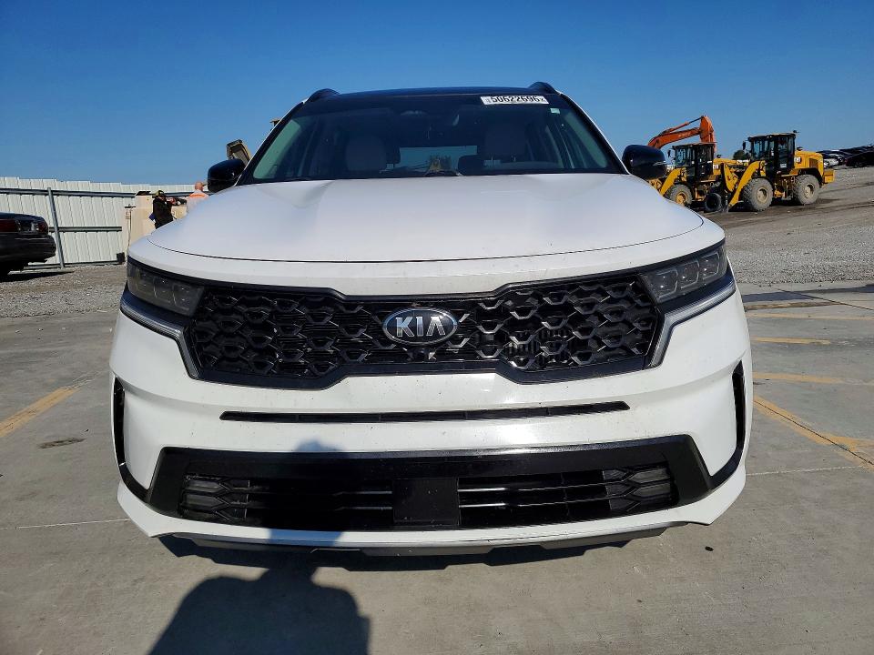 50622696 :رقم المزاد ، 5XYRK4LF1MG032867 vin ، 2021 Kia Sorento مزاد بيع