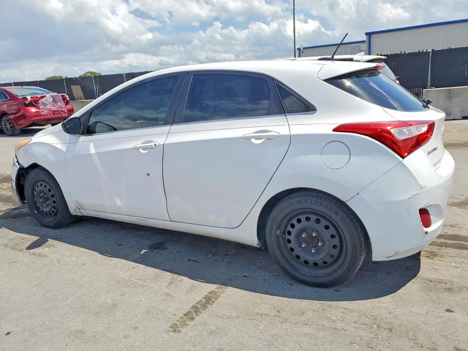 2016 Hyundai Elantra Gt მანქანა იყიდება აუქციონზე, vin: KMHD35LHXGU253008, აუქციონის ნომერი: 51241906