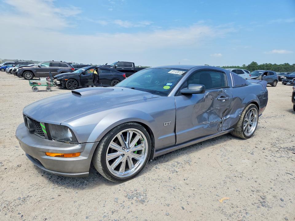 51128126 :رقم المزاد ، 1ZVHT82H675258898 vin ، 2007 Ford Mustang مزاد بيع