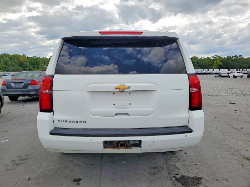 51007496 :رقم المزاد ، 1GNSKJKC4FR691075 vin ، 2015 Chevrolet Suburban مزاد بيع