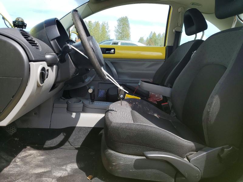 52165766 :رقم المزاد ، 3VWCP21C41M475479 vin ، 2001 Volkswagen New Beetle مزاد بيع