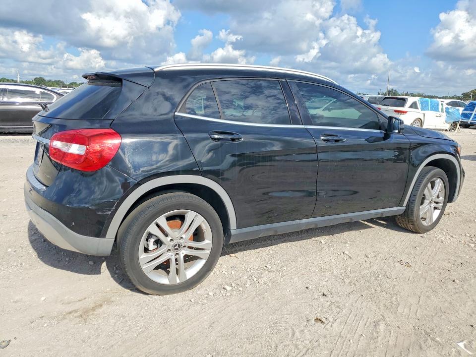 Продажа на аукционе авто 2018 Mercedes-benz Gla, vin: WDCTG4EB5JJ459184, номер лота: 51642906