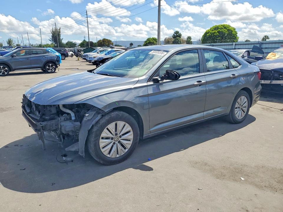 50495596 :رقم المزاد ، 3VWC57BU8KM028987 vin ، 2019 Volkswagen Jetta مزاد بيع