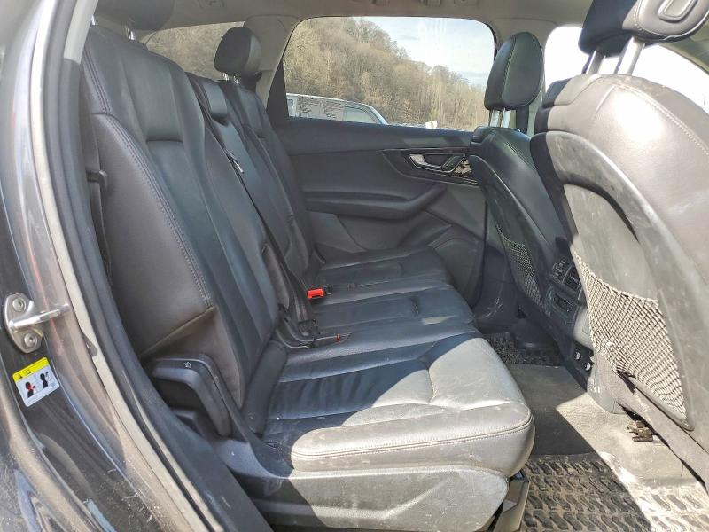 49724816 :رقم المزاد ، WA1AAAF78KD010325 vin ، 2019 Audi Q7 مزاد بيع