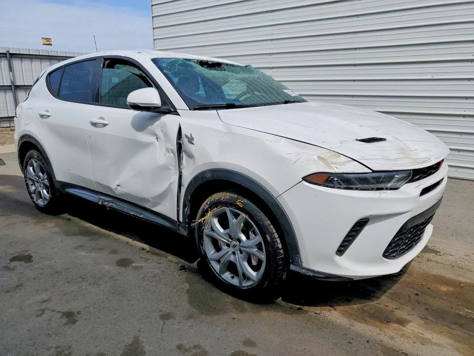Продажа на аукционе авто 2024 Dodge Hornet, vin: ZACPDFCW7R3A27829, номер лота: 49342216