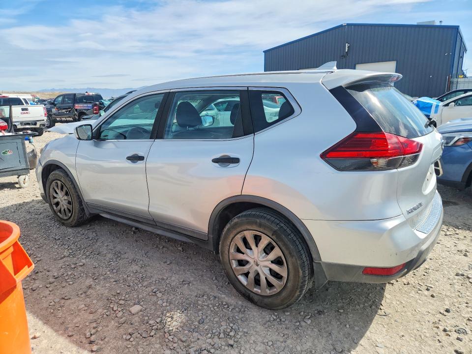 Продажа на аукционе авто 2017 Nissan Rogue, vin: KNMAT2MT2HP586568, номер лота: 49931216