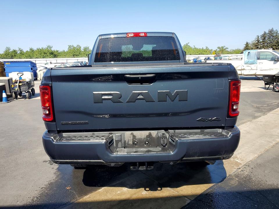 51669116 :رقم المزاد ، 3C6UR5DJ9SG575890 vin ، 2025 Ram 2500 مزاد بيع