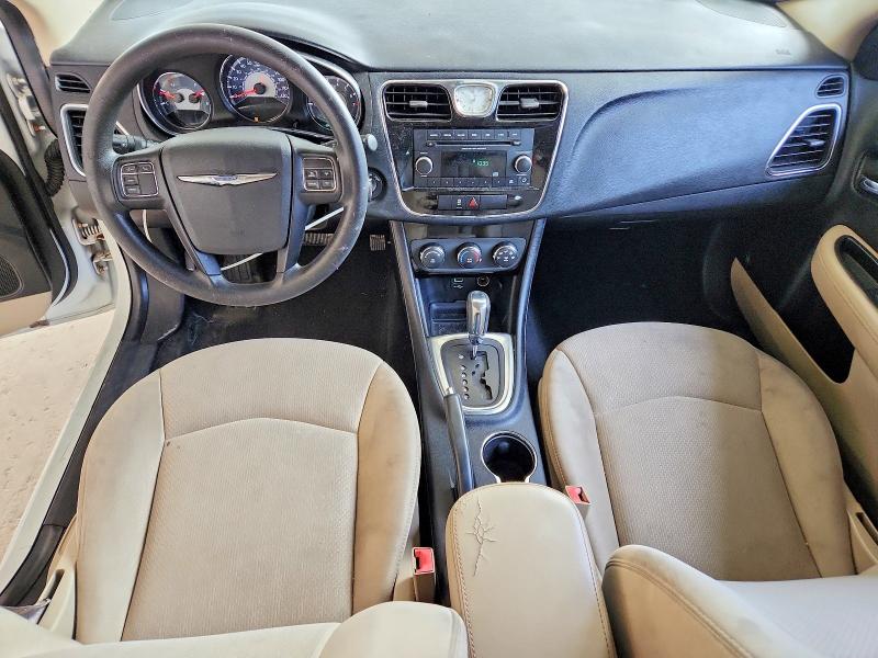 48738606 :رقم المزاد ، 1C3CCBAB6CN298520 vin ، 2012 Chrysler 200 مزاد بيع
