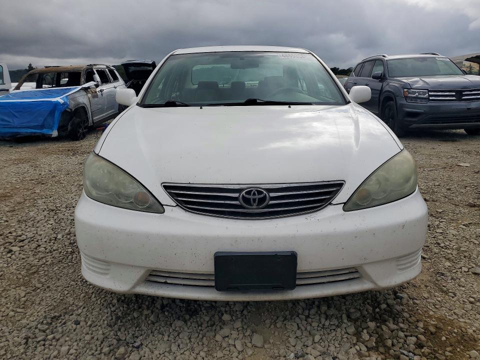 2006 Toyota Camry მანქანა იყიდება აუქციონზე, vin: 4T1BE32K56U678136, აუქციონის ნომერი: 48653086