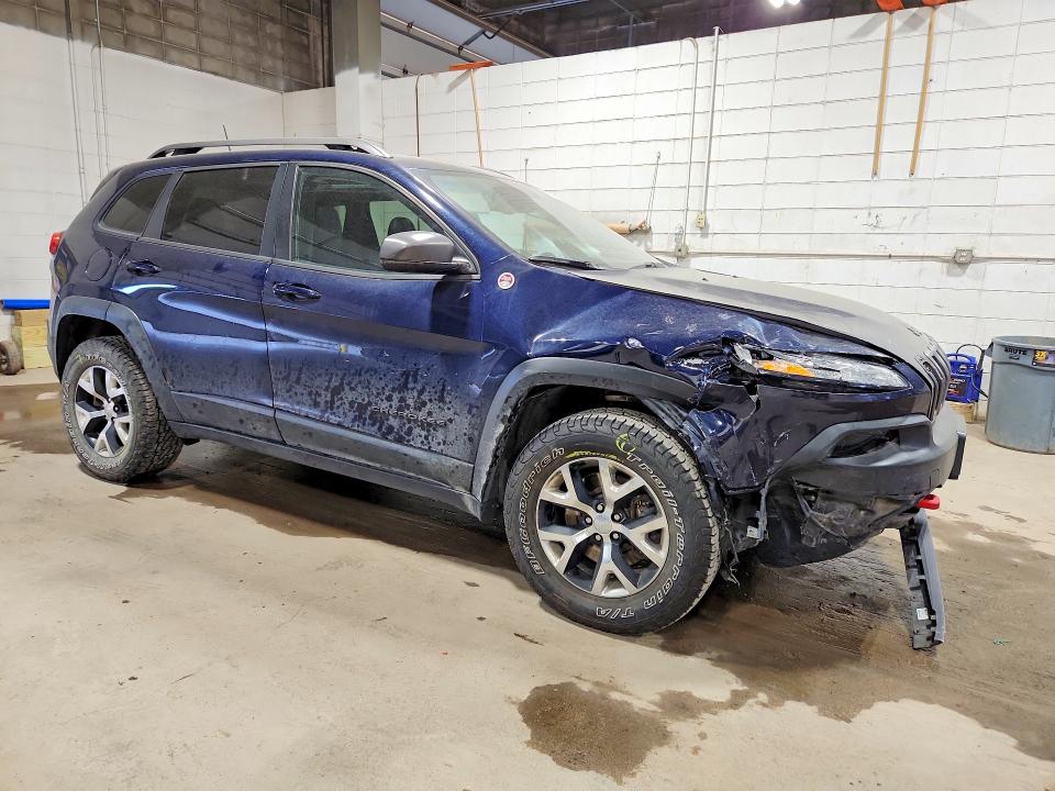 50169226 :رقم المزاد ، 1C4PJMBS2GW164262 vin ، 2016 Jeep Cherokee مزاد بيع