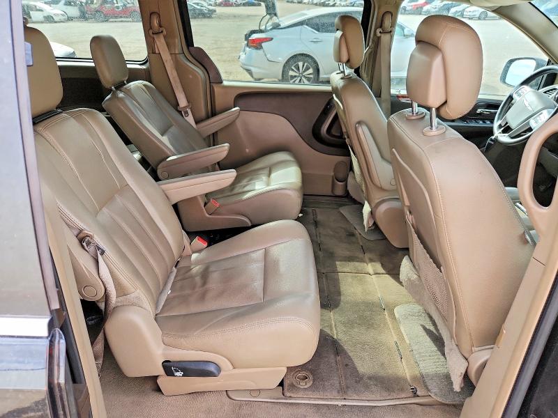 49167866 :رقم المزاد ، 2C4RC1BG0GR252877 vin ، 2016 Chrysler Town & Country مزاد بيع
