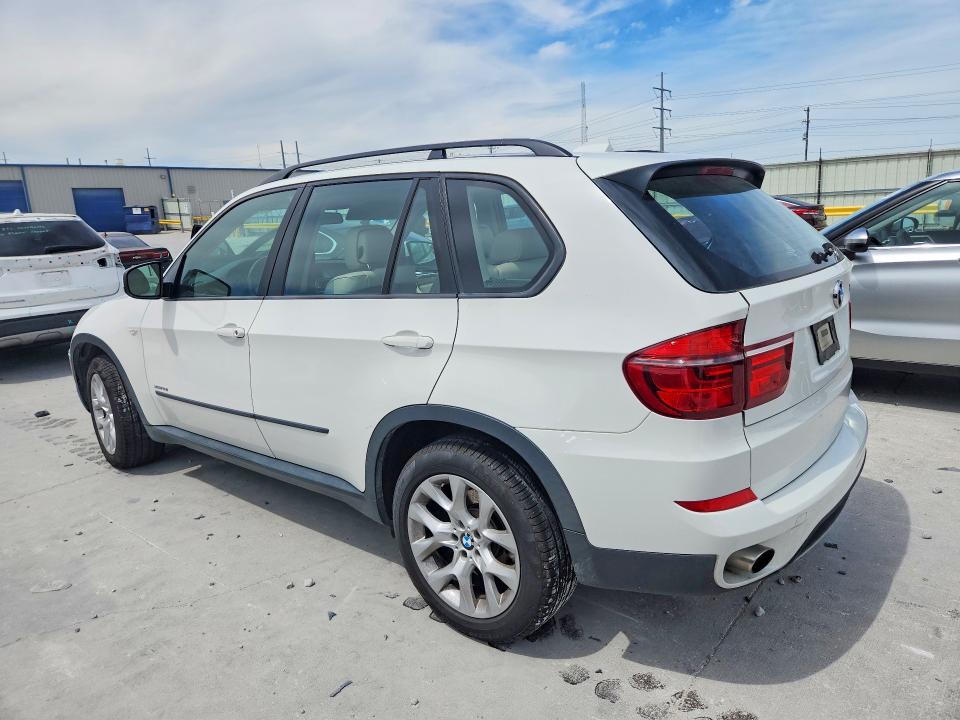 48176076 :رقم المزاد ، 5UXZV4C59D0E05210 vin ، 2013 Bmw X5 مزاد بيع