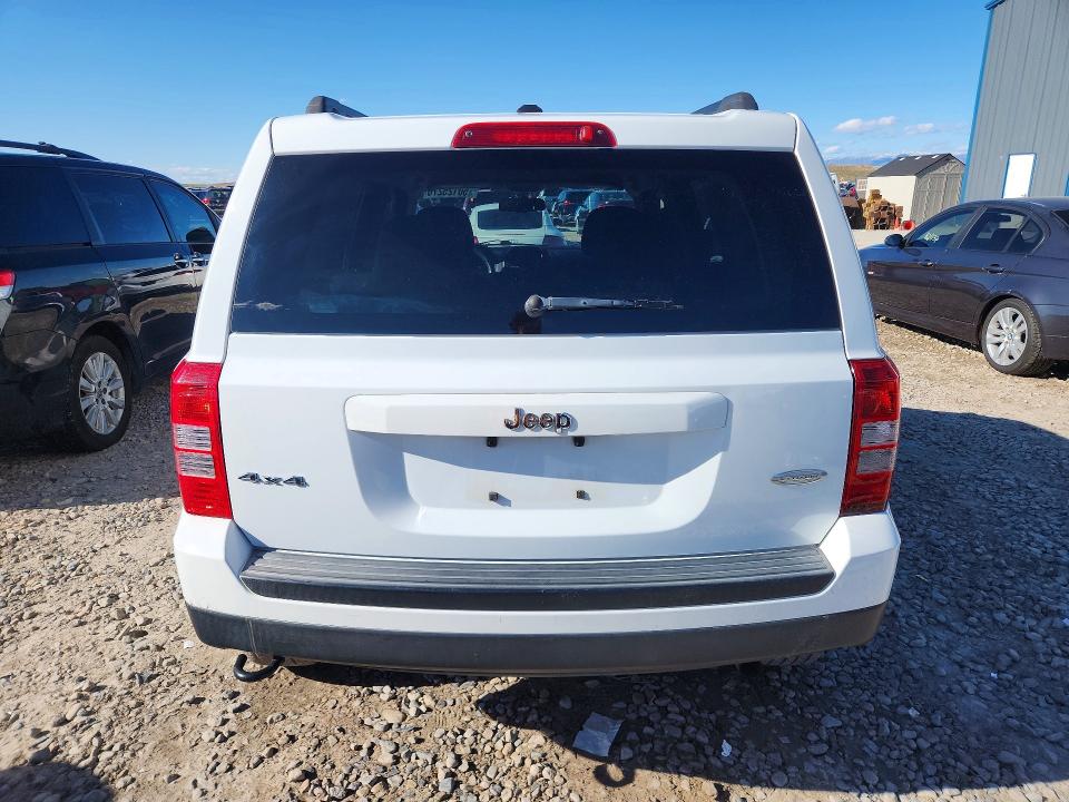 Продажа на аукционе авто 2016 Jeep Patriot, vin: 1C4NJRFB6GD585945, номер лота: 50125276