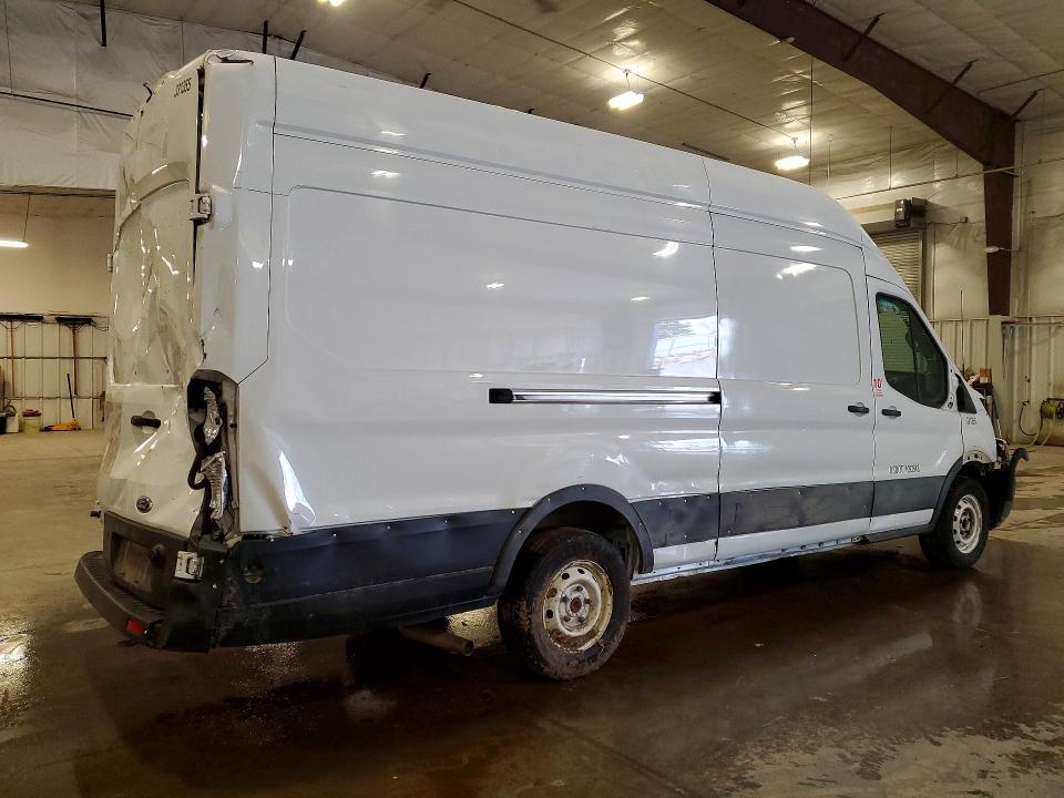 2022 Ford Transit მანქანა იყიდება აუქციონზე, vin: 1FTBR3X84NKA76554, აუქციონის ნომერი: 49654986
