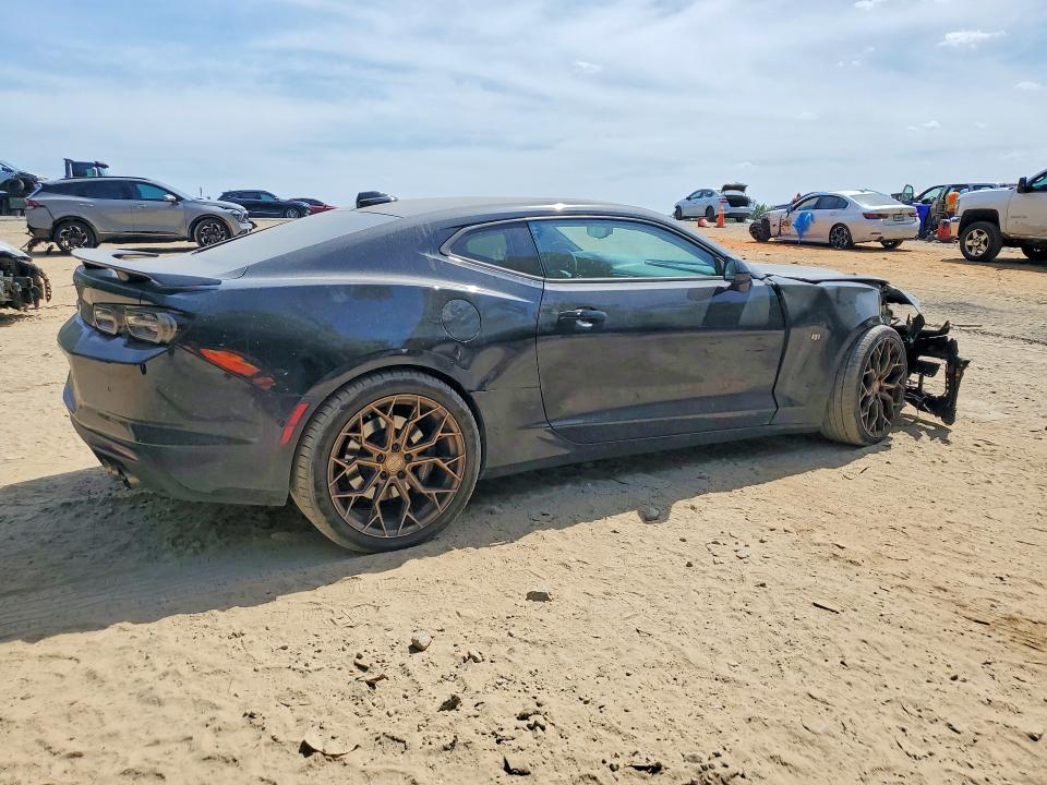 50615766 :رقم المزاد ، 1G1FG1R70M0119841 vin ، 2021 Chevrolet Camaro مزاد بيع