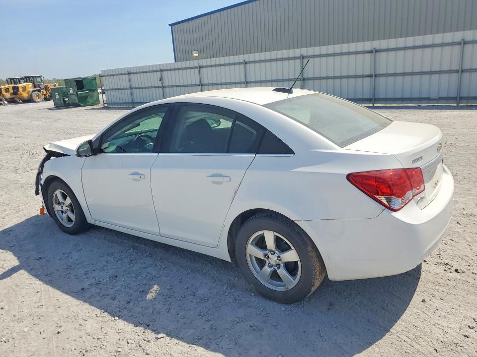48050526 :رقم المزاد ، 1G1PC5SB9F7125055 vin ، 2015 Chevrolet Cruze مزاد بيع