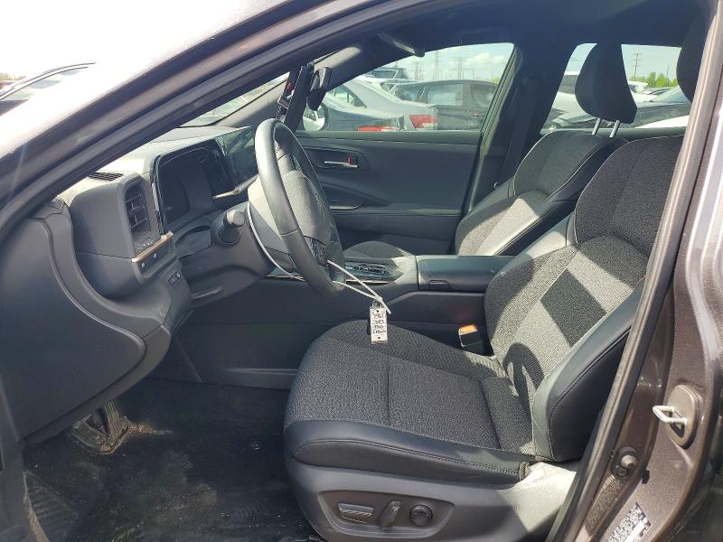 51511536 :رقم المزاد ، JTDAAAAF2P3014324 vin ، 2023 Toyota Crown مزاد بيع